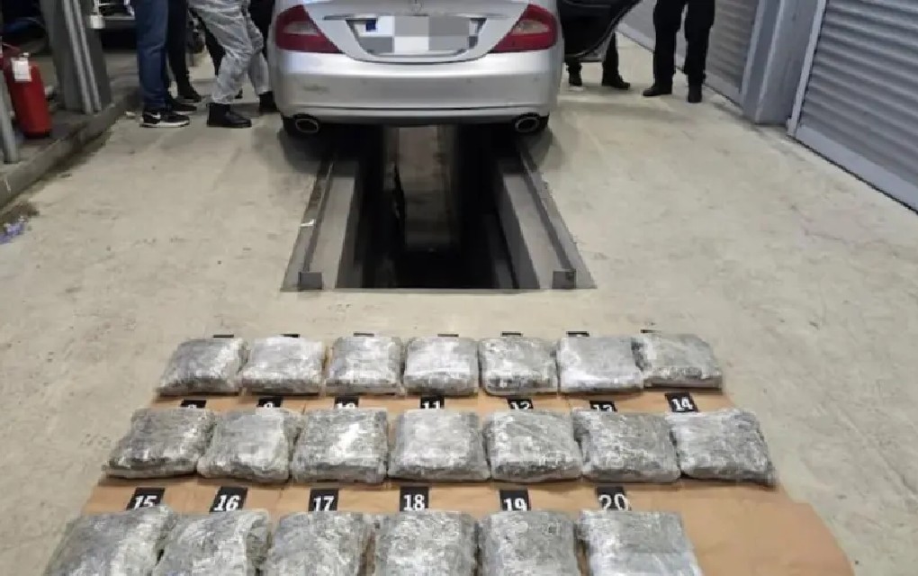 Na graničnom prelazu pronašli 21 kilogram marihuane
