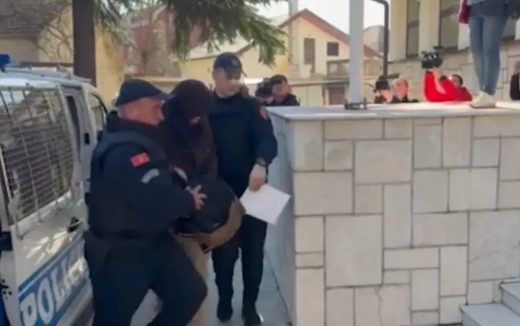 Aco Đukanović pod jakim mjerama obezbjeđenja izvođen na ljekarski pregled