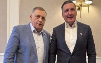 dodik i elek