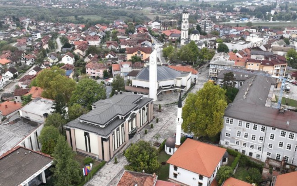 Dodik i Elek će kupiti druga dva stana djeci nastradalog sveštenika i popadije!