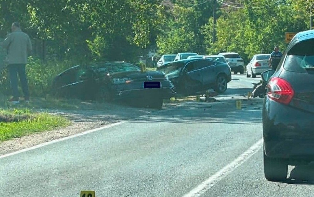 Teška saobraćajna nesreća u Miljanovcima, učestvovala tri vozila