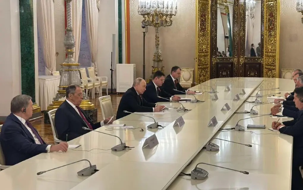 Putin: Nastavljamo razvijati partnerstvo sa Srpskom