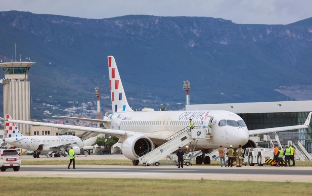 Avion sletio sa piste u Splitu