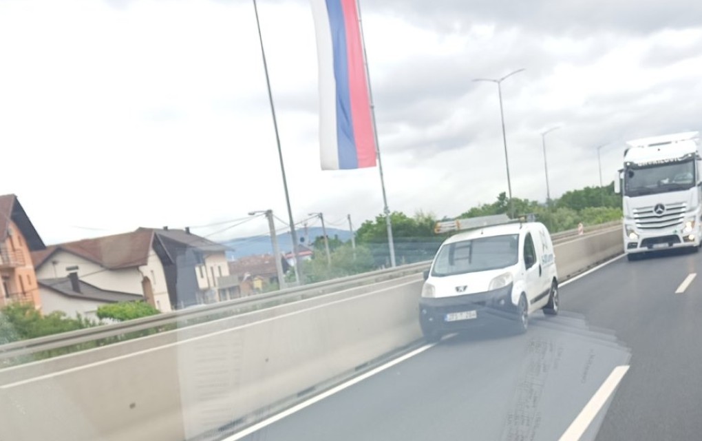 Saobraćajni kolaps na brzoj cesti: Auto u kvaru paralisao saobraćaj od Banjaluke prema Laktašima
