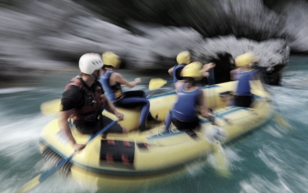 Tragedija na rijeci u BiH: Muškarac poginuo nakon prevrtanja rafting čamca