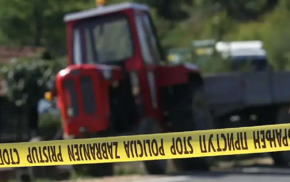 Tragedija kod Gradiške: Muškarac poginuo prilikom prevrtanja traktora