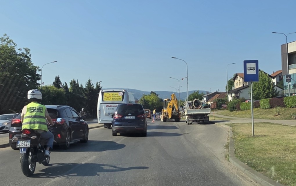 Kolaps na Zapadnom tranzitu: Formirane duge kolone vozila