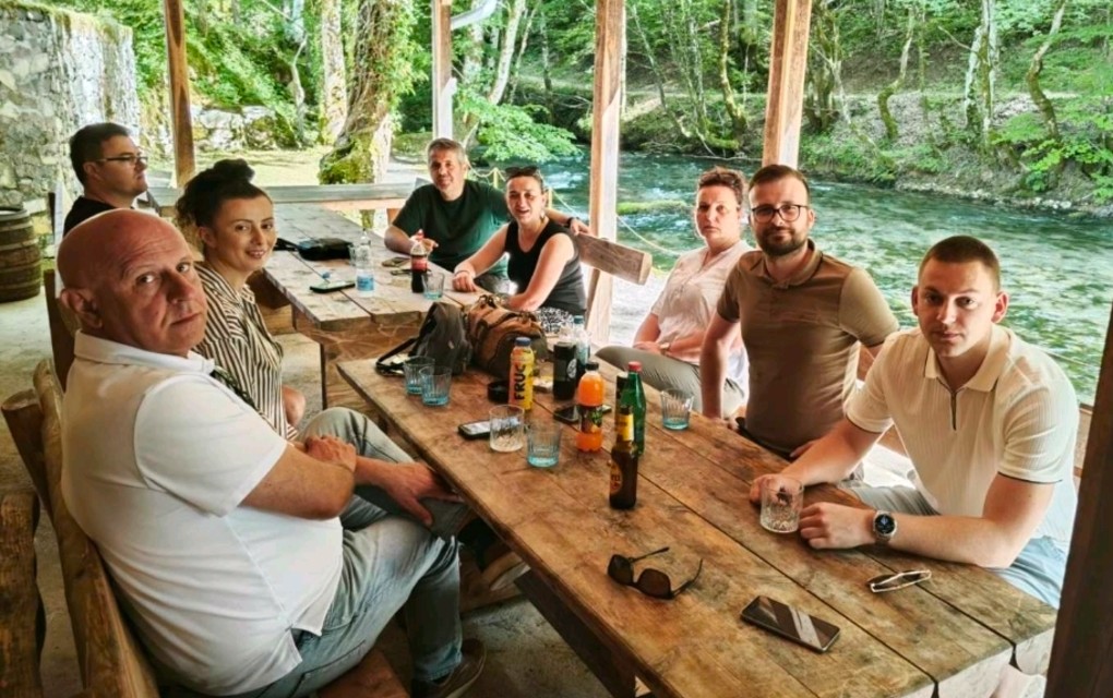 Sastanak bez Milana Savanovića – Vukanović kroji listu za IJ 3 bez svog prvog čovjeka u Banja Luci
