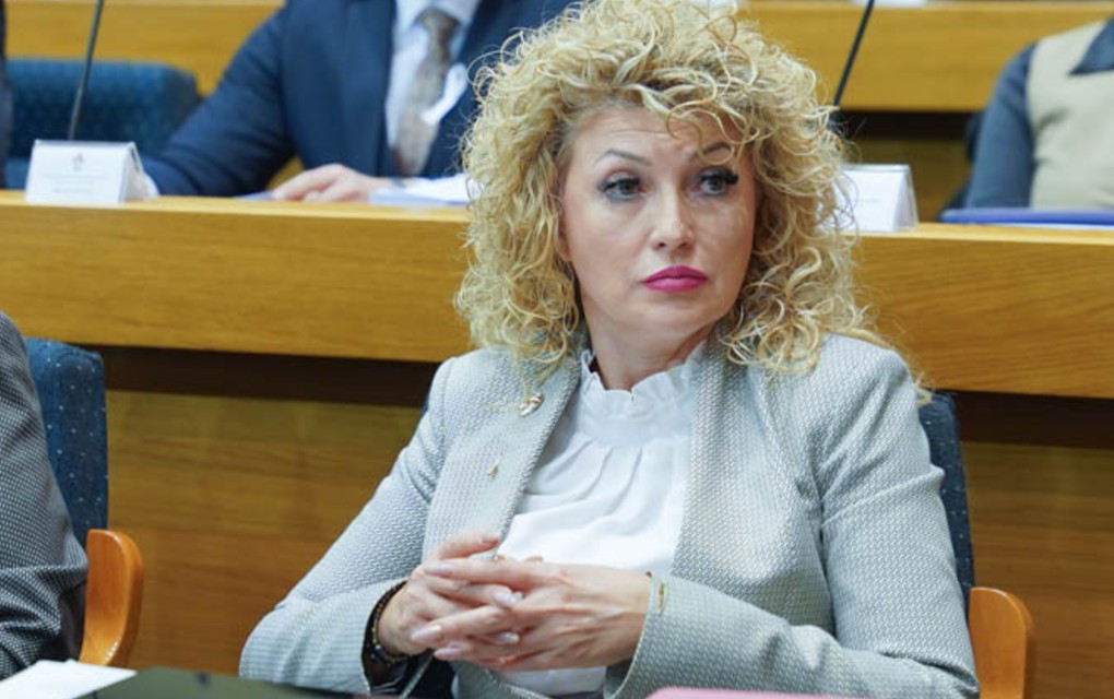 Mirjana Orašanin „sahranila“ SDS u IJ6 – Blanuša je „preko noći“ stavio na drugo mjesto, ostatak stranke POLUDIO!?