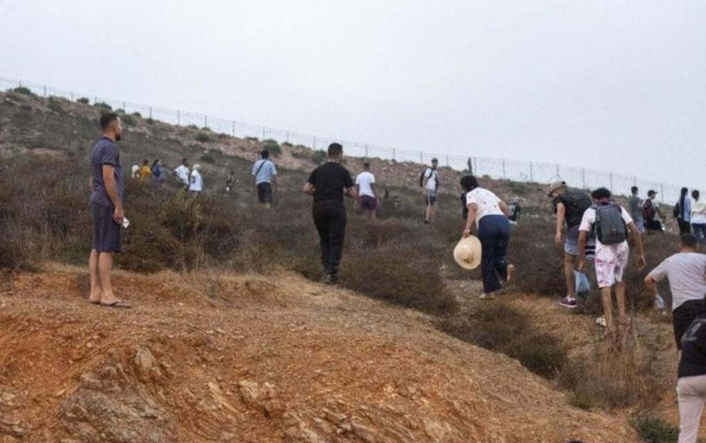 Eskalacija krize u Seuti: Poginule najmanje 24 osobe, policija upotrebila suzavac i vodene topove