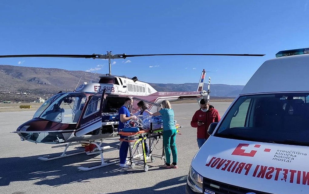 Dječak helikopterom hitno prevezen iz Banjaluke u Beograd