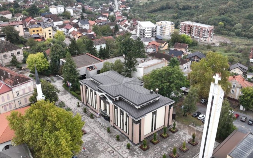 Derventa: Besplatnim placevima želimo da pomognemo mladim bračnim parovima